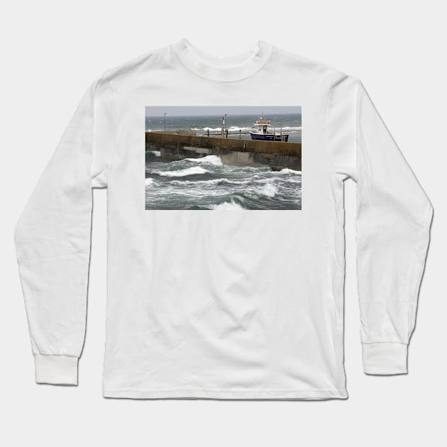 Rough seas at Seahouses, Northumberland, UK Long Sleeve T-Shirt by richflintphoto